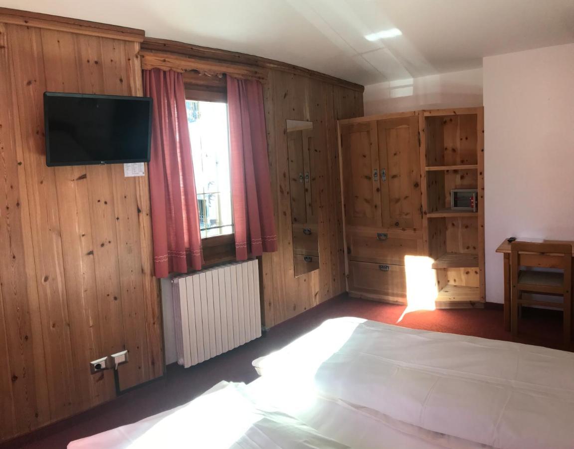 Garni La Casetta Hotel Livigno Luaran gambar